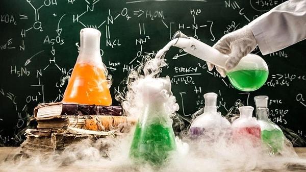 Modern kimya, tüm bu gelişmelerin bir sonucu olarak ortaya çıkmış ve zamanla daha karmaşık ve sofistike hale gelmiştir.