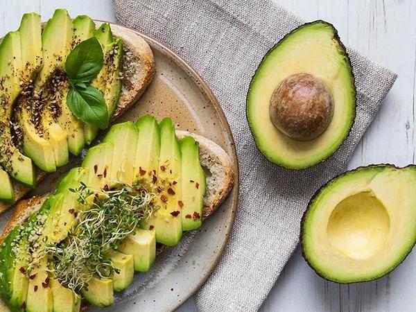 Avokado Kalori ve Besin Değeri Nedir?