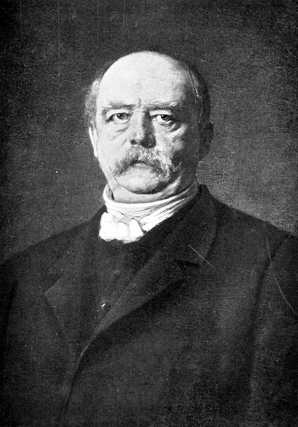 Bismarck, 1 Nisan 1815'te Schönhausen, Prusya'da doğdu.