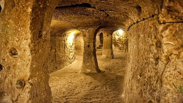 3.	Explore the underground cities: