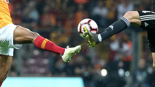 Spor Toto Süper Lig'in 32. haftasında, Beşiktaş ile Galatasaray 30 Nisan Pazar günü karşı karşıya gelecek.