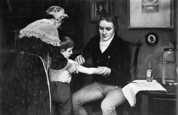 4. Edward Jenner’ın bistürisiyle yaptığı sağlık devrimi, çiçek aşısı👇