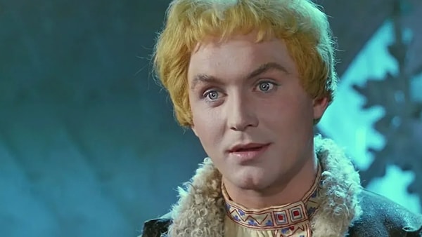 Да и как тут можно было не влюбиться? Вы только посмотрите на этого харизматичного красаваца!