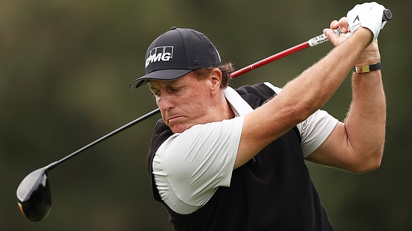 7. Фил Микельсон (игрок в гольф) - 106 миллионов долларов