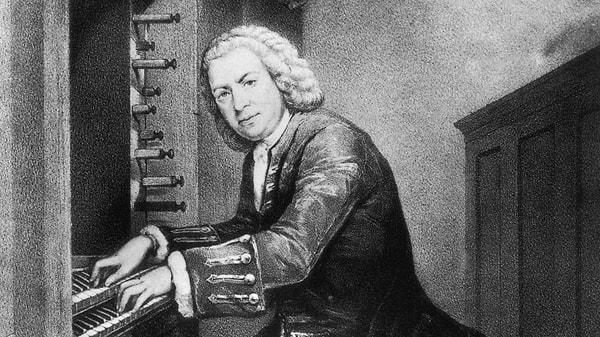 Bach, yaşamı boyunca birçok başarıya imza attı ve müzik tarihinin en önemli ve etkileyici bestecilerinden biri olarak kabul edildi.