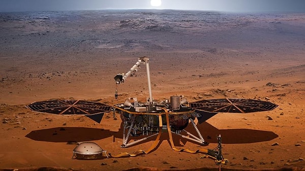 Mars'a gitmek için doğru insanları bulmak kolay olmayacak. Geri dönmeme gibi bir riske hazırlıklı olmalılar ve oraya ulaşmak için yaklaşık yedi ay boyunca kapalı bir uzay aracında oturmak zorundalar.