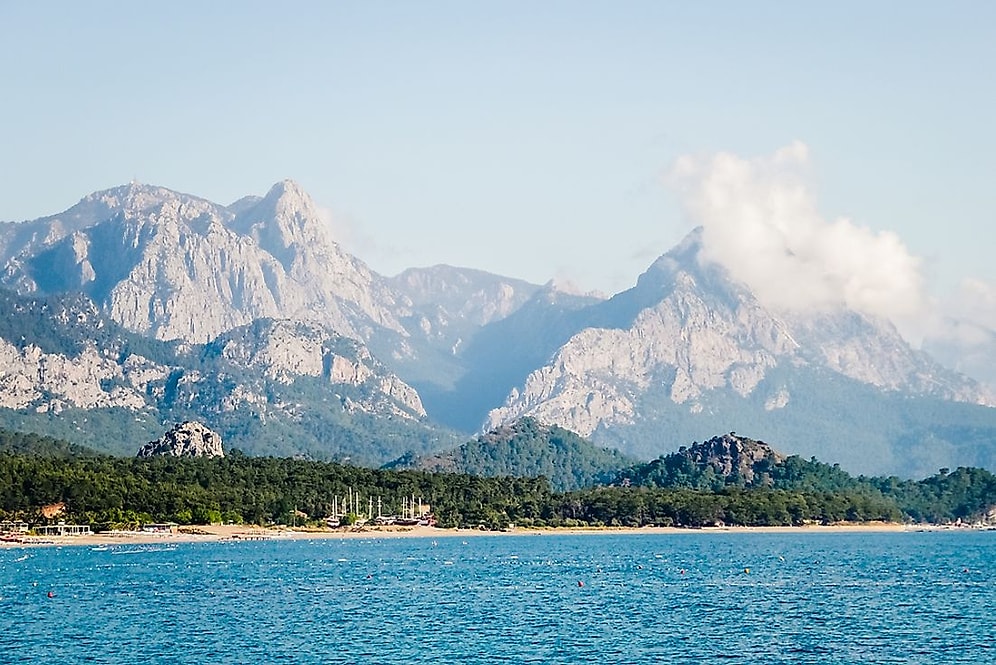 Trekking Through the Taurus Mountains: A Hiker's Paradise