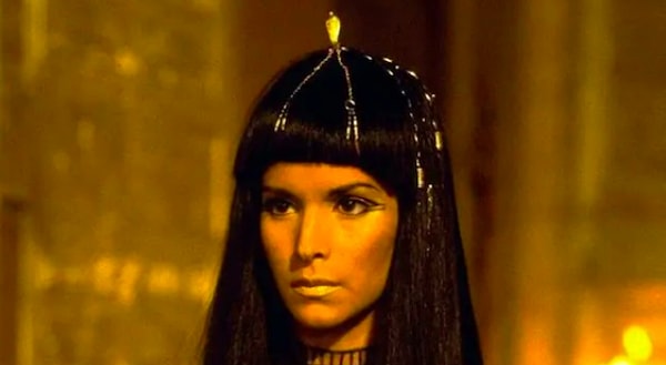 19. Патрисия Веласкес в фильме «Мумия»