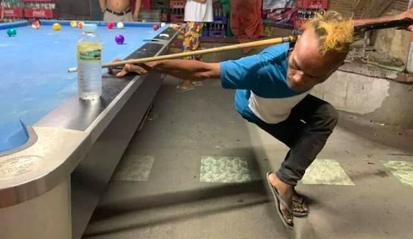 19. Нет, ну это какое-то невероятное бильярдное мастерство 👏