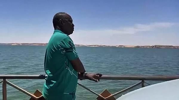 BBC Arapça muhabiri Mohamed Osman, hayatı boyunca Sudan'da yaşadı. Geçen ay farklı askeri gruplar arasında çatışma patlak verdiğinde, ilk aşamada çatışmayı bildirmek için kaldı, ancak durum çok tehlikeli bir hale geldi.