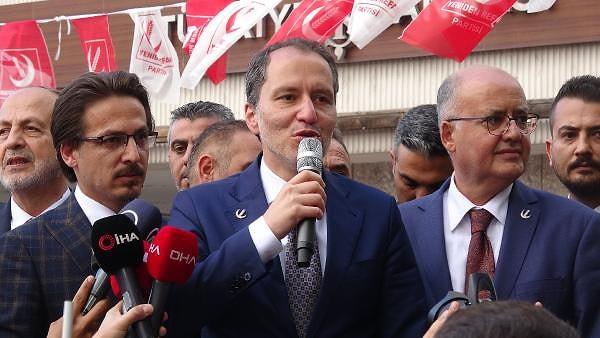 Yeniden Refah Partisi Genel Başkanı Fatih Erbakan, seçim çalışmaları kapsamında Konya'ya geldi. Partisi tarafından düzenlenen 'Sevgi Yürüyüşü'ne katılan Fatih Erbakan, yürüyüş öncesi partililerine seslendi.