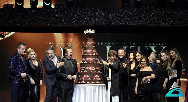 Sunuculuğunu Melike Öcalan ve Gökay Kalaycıoğlu’nun yaptığı ödül töreninde sanat, medya, spor ve iş dünyası kategorilerinde toplamda 33 ödül sahiplerini buldu.
