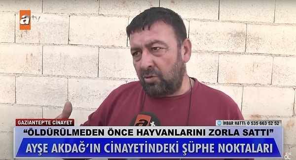 Ayşe Akdağ'ın eniştesi ise cinayet günü şahit olduğu konuşmayı anlattı. "Yeğenim annesi ölü bulunmadan birkaç saat önce mezar almak için mezarcıyla görüşmüş. Önce aile mezarlığı sonra ise tek bir mezar satın almak istemiş. Bunu bana mezarcı anlattı. Aklımda soru işareti oluştu." dedi.