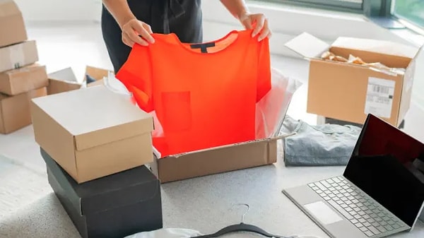 7. Вы заказали футболку, но магазин прислал неверный размер. Что сделаете?