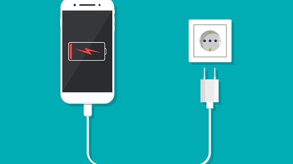 9. Ваш телефон разрядился ровно в тот момент, когда он был вам нужен. Ваша реакция?