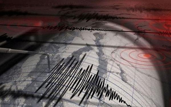Kandilli Rasathanesi ise depremin büyüklüğünü 4, derinliğini ise 3.4 kilometre olarak duyurdu.
