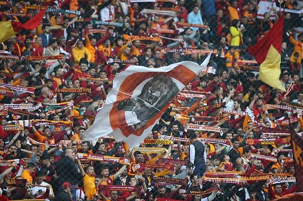 Sarı-kırmızılı ekip, Twitter'da 13 milyon takipçiye ulaşan ilk ve tek Türk kulüp oldu.
