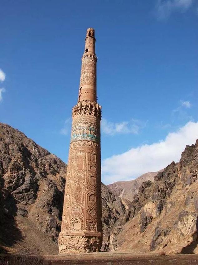 8. Jam Ghor Minaresi - Afganistan