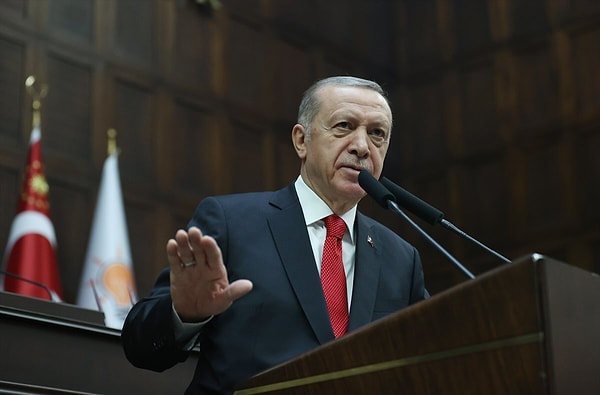 2023 Türkiye seçimlerini kazanması halinde Cumhurbaşkanı adayı Recep Tayyip Erdoğan'ın zafer konuşmasında kullanması için bir konuşma önerir misin?