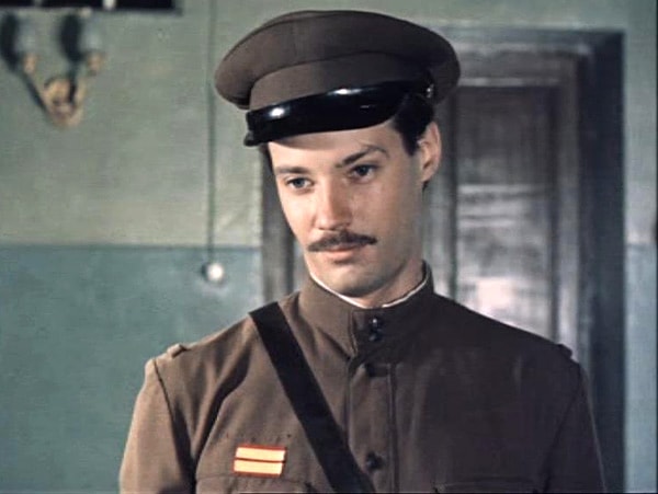 3. Кто создал персонажа Владимира Шарапова?