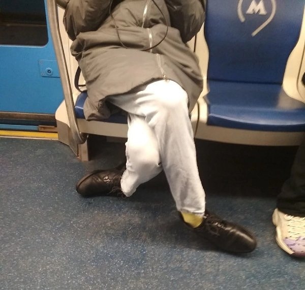 4. Интересная поза 🤔