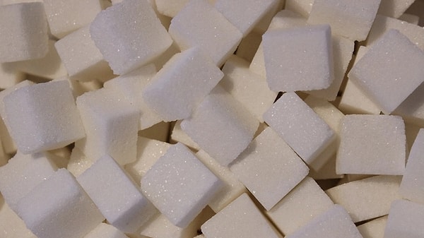 6. Сколько в СССР строил килограмм сахара рафинада?