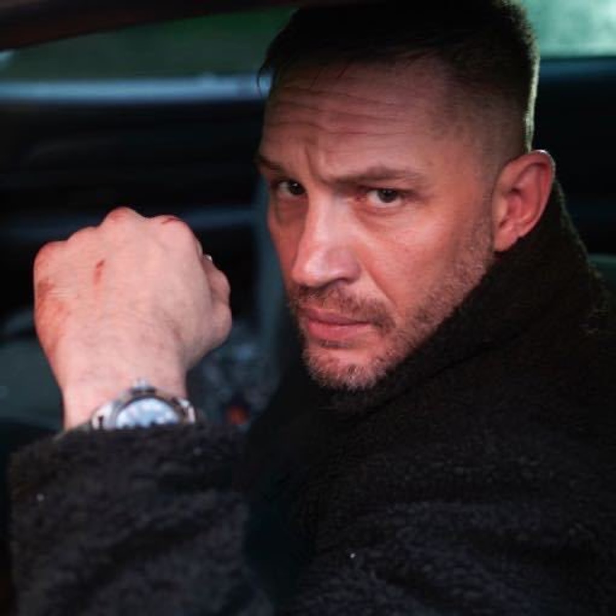 Netflixin Yeni Filmi Havocun Başrolü Tom Hardyden Kalplerimizi Eriten Kamera Arkası 