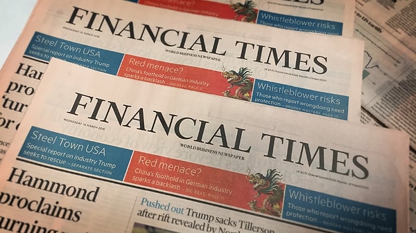 İngiltere merkezli ekonomi gazetesi Financial Times da Türkiye'deki seçimlere geniş yer ayırırken, iki aday arasındaki çekişmeli yarışa vurgu yaptı.