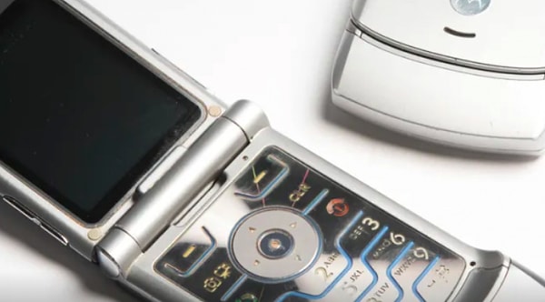 Вы – Motorola Razr V3 🔥