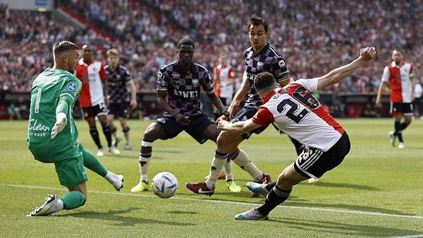 Hollanda Eredivisie'ın 32'nci haftasında Feyenoord ile Go Ahead Eagles karşı karşıya geldi.