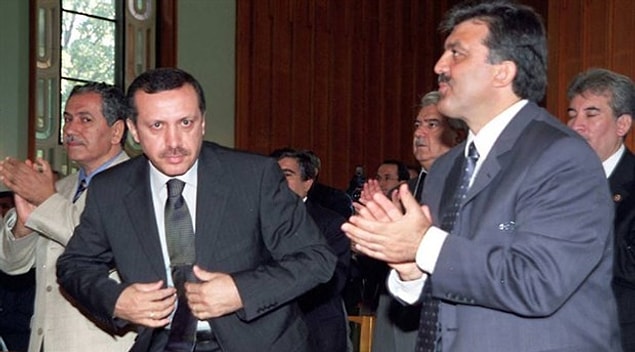 Adalet ve Kalkınma Partisi, kuruluşundan itibaren, 7 Haziran 2015 seçimleri dışında girdiği tüm genel seçimlerde tek başına iktidar olmayı başarmıştı.