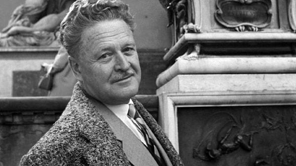 Nazım Hikmet: The Voice of Turkish Poetry and Social Consciousness