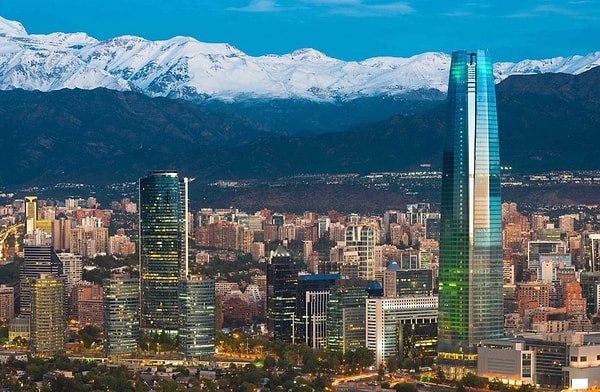 11. ПРАВДА или ЛОЖЬ: Южная Америка — самый большой континент по площади суши.