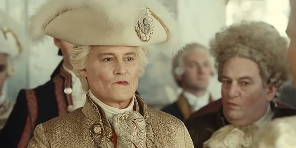 С другой стороны, выбор открытия фестиваля фильмом Деппа вызвал негативную реакцию среди многих людей.