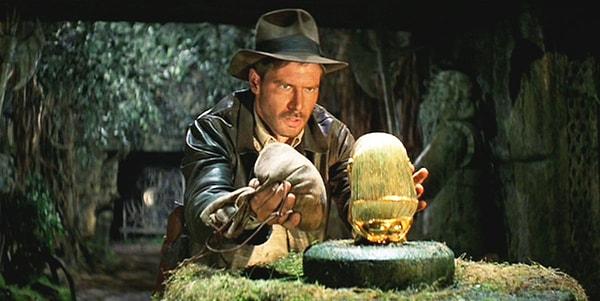 13. Disney+, ilk dört Indiana Jones filminin 31 Mayıs tarihinden itibaren platformda yerini alacağını duyurdu.