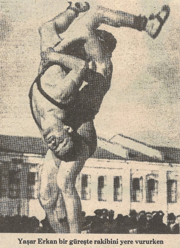 Yaşar Erkan'ın grekoromende usta bir güreşçi olmasını ise Peter'dan sonraki antrenörü Fin Onni Pellinen sağlar. Ve Yaşar Erkan 1936'da Almanya'da düzenlenen olimpiyatlarda şampiyonluk olarak Türkiye Cumhuriyeti'ne ilk altın madalyayı kazandırır.