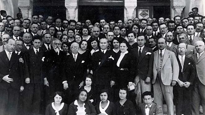 Atatürk'ün Cumhuriyeti Gençlere Emanet Ettiğinin Kanıtı Niteliğindeki 5 Sözü