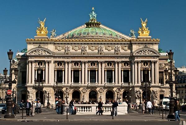 2. Palais Garnier – Paris, Fransa