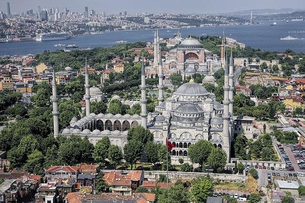 Türkiye'nin en yoğun nüfuslu illerinden biri olan İstanbul için bir süredir vatandaşın umutları tükenmişti.