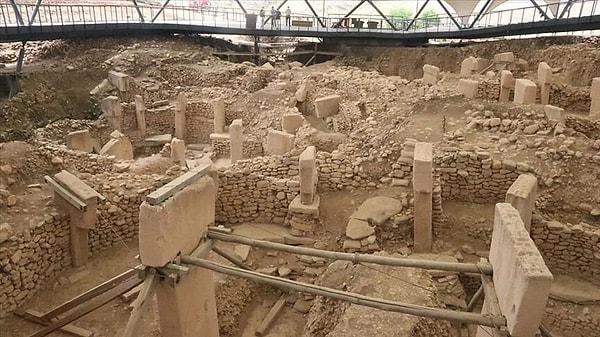 The significance of Göbekli Tepe extends beyond its archaeological and historical value.
