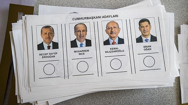 28 Mayıs Pazar günü yapılacak olan cumhurbaşkanlığı ikinci tur seçimlerinde kimi destekleyeceği merak edilen isimlerin başında Sinan Oğan geldi.