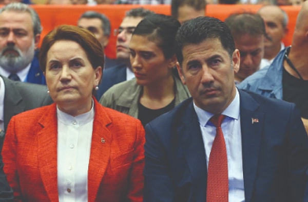 Akşener, "Kişisel kararını saygıyla karşılıyorum. 5,3 seçmenin koştura koştura Erdoğan'a destek vermeye gideceğine inanmıyorum" dedi.