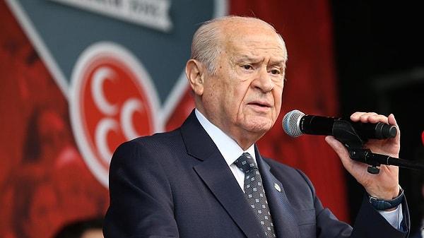 Enginyurt açıklamalarına şöyle devam etti: ''O hassasiyetler sayesinde MHP, Türkiye'de en fazla siyaset sahnesinde olan bir partidir.''