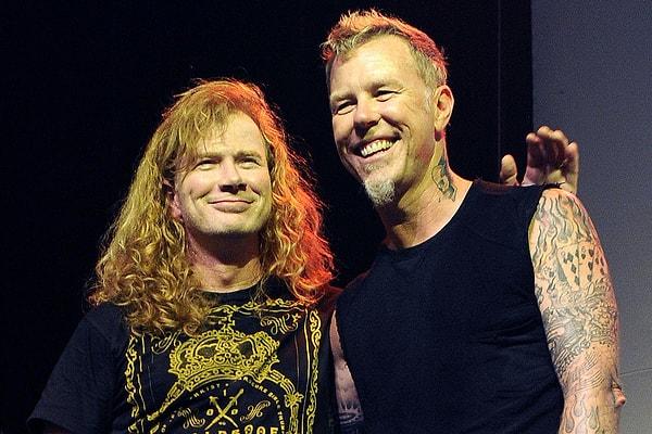 Metallica dışında solo projeler de gerçekleştirmiş ve başarılı çalışmalara imza atmıştır.