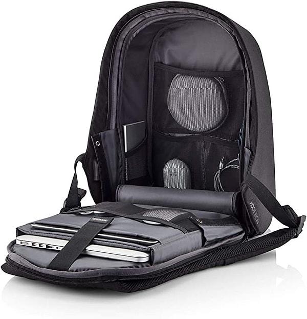 7. Hırsızlığa karşı geliştirilmiş akıllı tasarıma sahip bir sırt çantası.