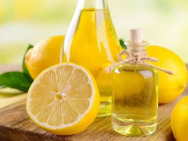 Limonun canlandırıcı aroması moralinizi yükseltebilir, kaygı duygularını hafifletebilir ve olumlu bir zihniyeti teşvik edebilir.