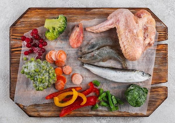 Kalan et, tavuk ve balığı yeniden ısıtmanın yöntemleri nelerdir?