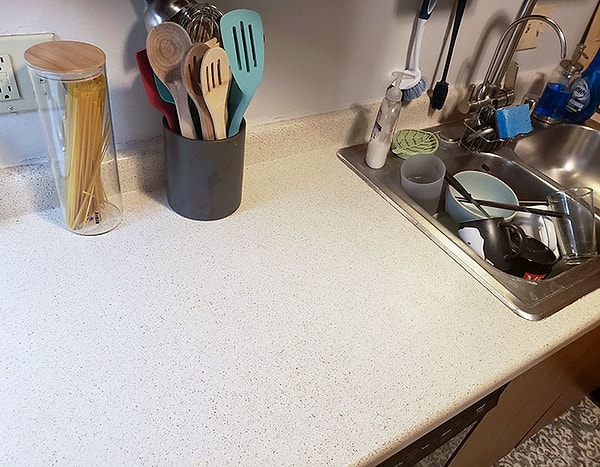 29. «Муж говорит, что кухня полностью чистая»