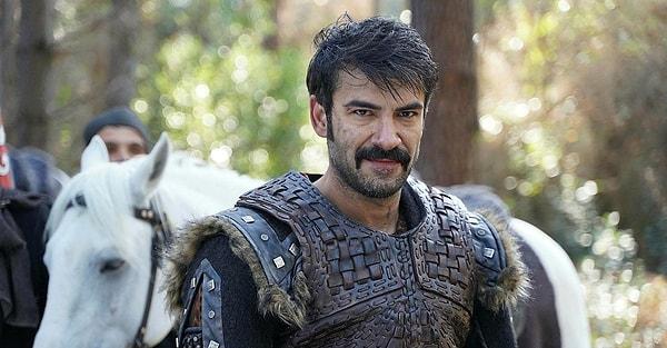 Kuruluş Osman dizisinde Turgut Alp'e hayat veren ve geçtiğimiz bölümlerde diziden ayrılan ünlü oyuncu Rüzgar Aksoy, Birsen Altuntaş'ın haberine göre Ömer'in kadrosuna dahil oldu.