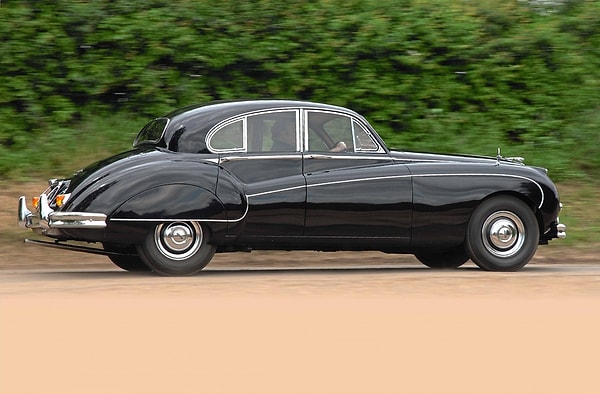 13. Jaguar MkVII — Елизавета